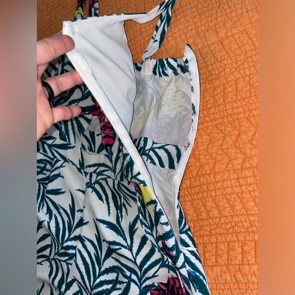 Tropical Shorts Romper - Size Small - Picture 2 of 7